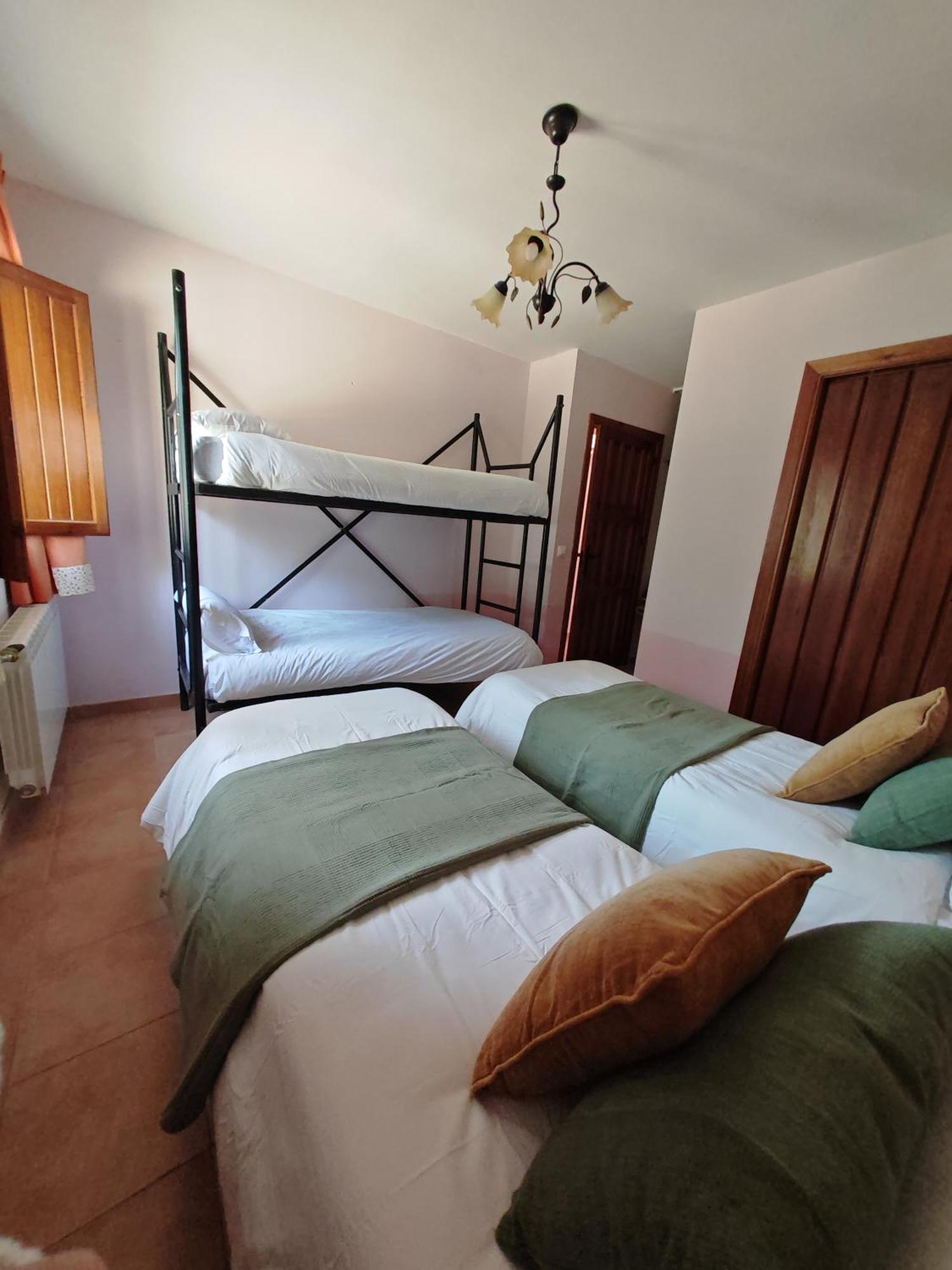 El Moral Centro De Turismo Rural Valdecañas Exteriör bild